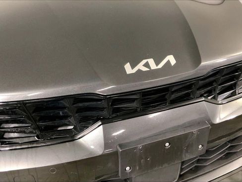 Used 2025 Kia K5 LXS image 28