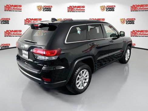Used 2021 Jeep Grand Cherokee Laredo AWD/4WD image 15