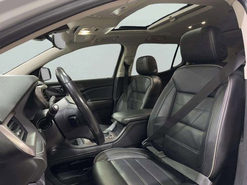 Used 2021 GMC Acadia Denali w/ Denali Technology Package image 28