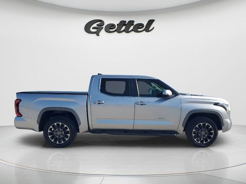 Used 2024 Toyota Tundra Limited AWD/4WD image 4