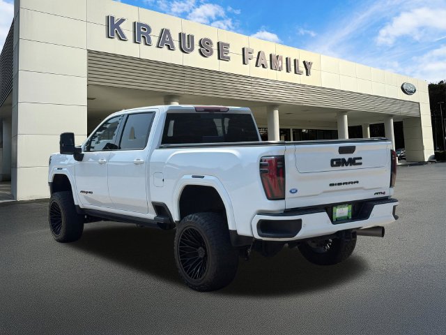 Used 2025 GMC Sierra 2500 AT4 w/ AT4 Premium Plus Package AWD/4WD image 6