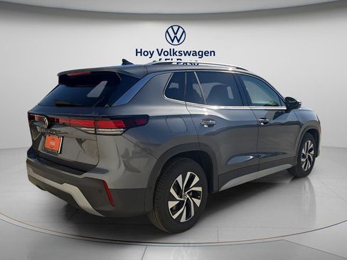 New 2026 Volkswagen Tiguan S image 3