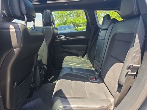 Used 2018 Jeep Grand Cherokee Trackhawk w/ Trailer Tow Group IV AWD/4WD image 41