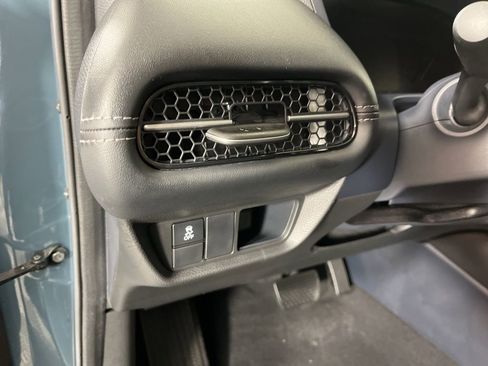 Certified 2023 Honda HR-V EX-L image 27