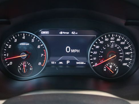 Used 2020 Kia Stinger GT1 image 64