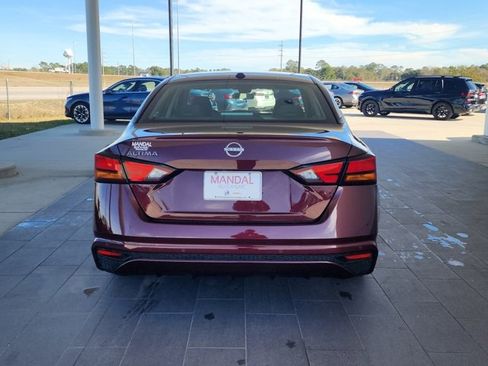 Used 2025 Nissan Altima 2.5 SV image 7