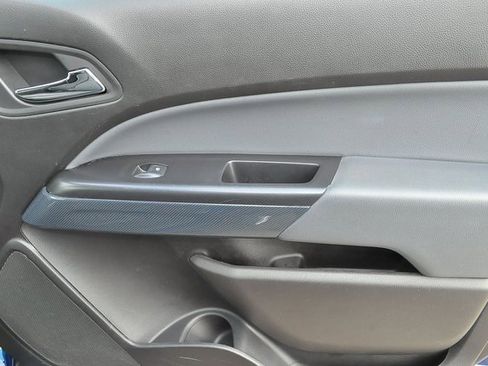Used 2019 Chevrolet Colorado Z71 image 25