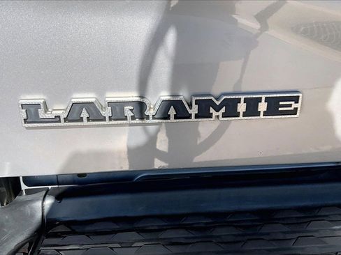 Used 2022 RAM 3500 Laramie image 9