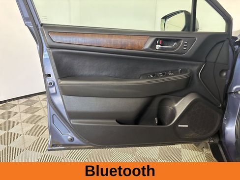 Used 2015 Subaru Outback 2.5i Limited AWD/4WD image 9
