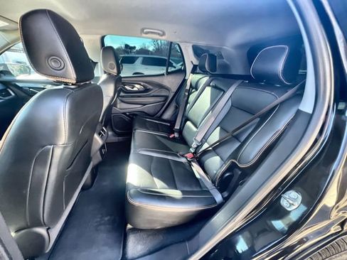 Certified 2023 GMC Terrain AT4 image 24