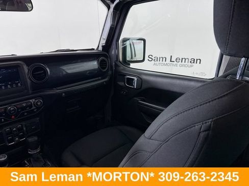 Used 2022 Jeep Wrangler Unlimited Sport AWD/4WD image 21
