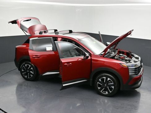 New 2026 Nissan Kicks SV w/ SV Premium Package image 29