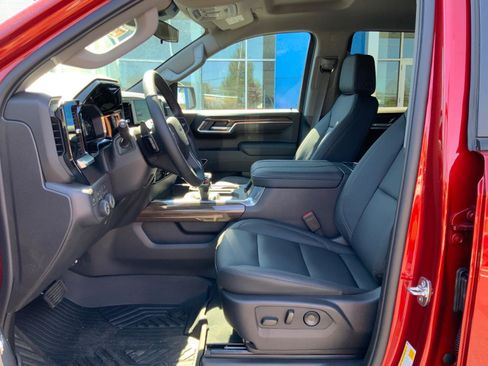 New 2026 Chevrolet Silverado 1500 LT Trail Boss w/ Convenience Package II AWD/4WD image 10