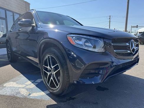 Used 2019 Mercedes-Benz GLC 300 4MATIC w/ AMG Line image 3