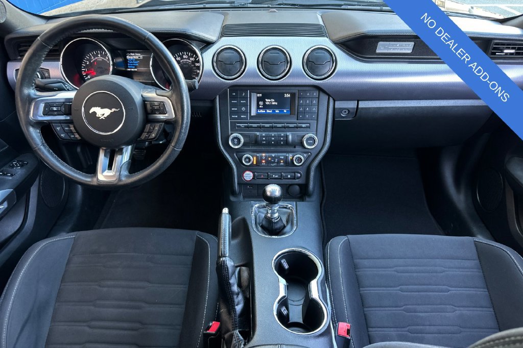 Used 2017 Ford Mustang GT RWD image 14