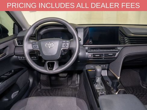 Used 2025 Toyota Camry LE w/ Convenience Package FWD image 6