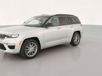 New 2025 Jeep Grand Cherokee Summit w/ Luxury Tech Group V