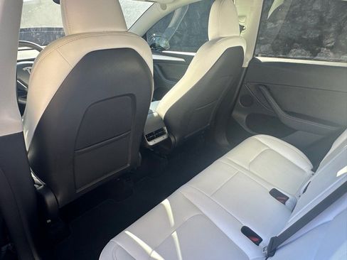 Used 2023 Tesla Model Y Long Range image 50