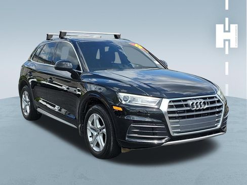 Used 2019 Audi Q5 2.0T Premium w/ Convenience Package AWD/4WD image 1