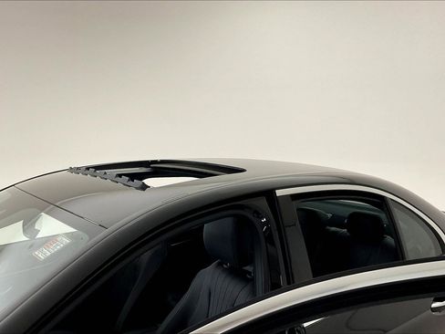Certified 2023 Mercedes-Benz E 350 4MATIC Sedan image 40