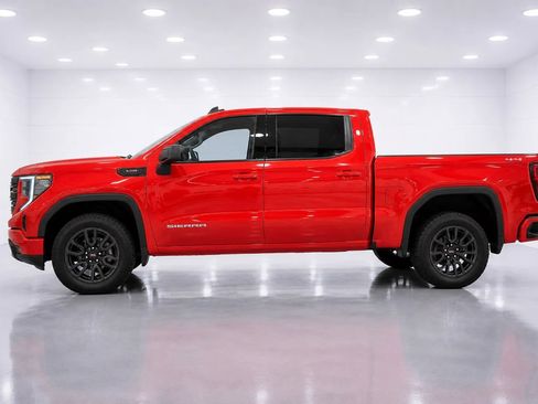 Used 2023 GMC Sierra 1500 Elevation AWD/4WD image 2