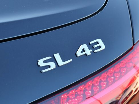 Certified 2025 Mercedes-Benz SL 43 AMG image 10