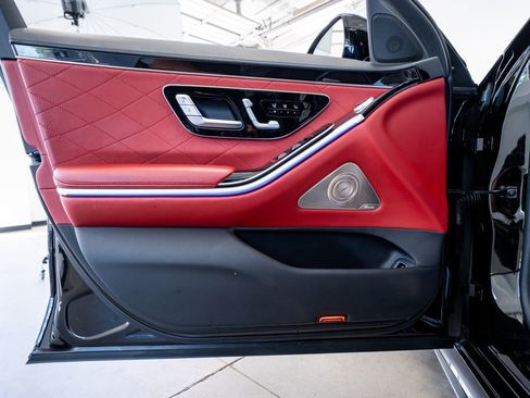 Used 2023 Mercedes-Benz S 580 S 580 image 30