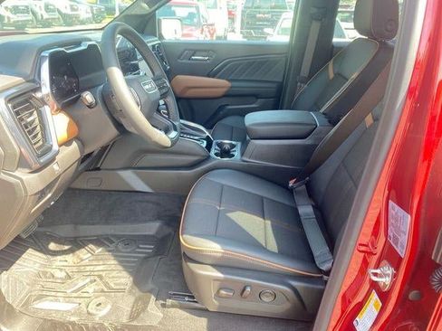 New 2026 GMC Canyon AT4 w/ Nightfall Edition AWD/4WD image 9