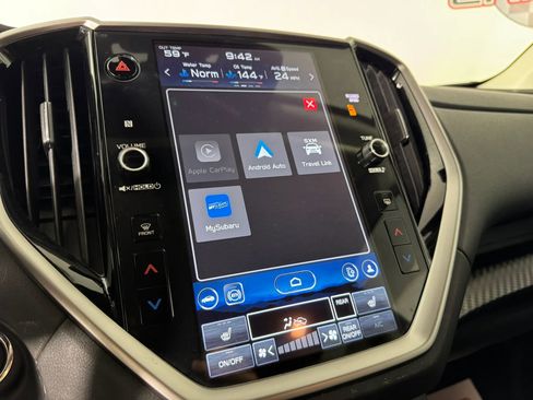 Used 2024 Subaru Ascent Premium w/ Convenience Package image 20