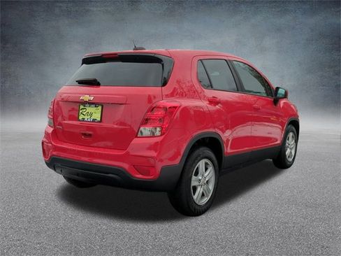 Certified 2020 Chevrolet Trax LS w/ Tint and Cruise Package image 9