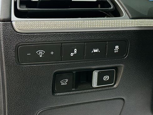 Used 2022 Hyundai Palisade SEL w/ Premium Package image 10