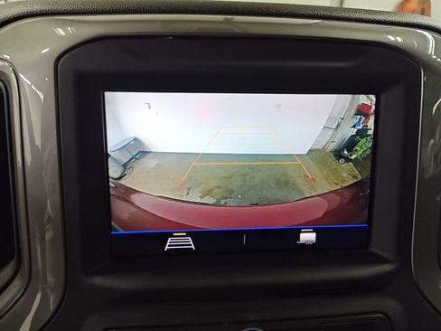 Used 2020 Chevrolet Silverado 1500 Custom w/ Custom Value Package image 20