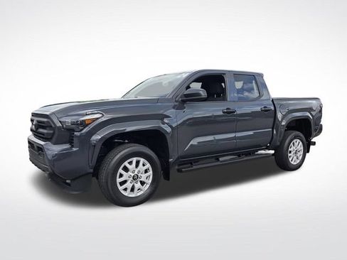 Used 2024 Toyota Tacoma SR RWD image 5