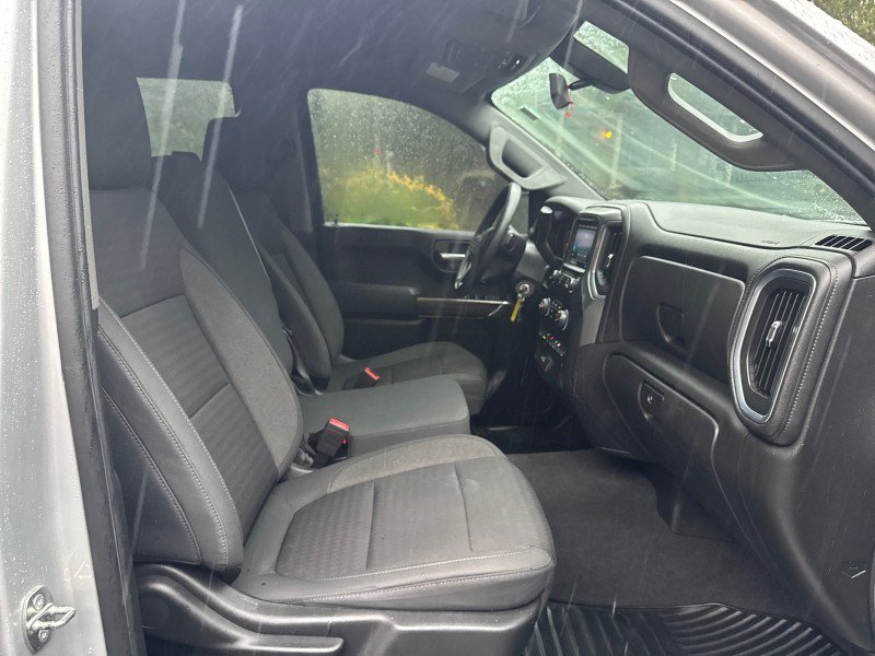 Used 2020 Chevrolet Silverado 1500 LT AWD/4WD image 24
