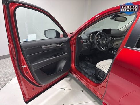 Used 2025 MAZDA CX-5 AWD 2.5 S w/ Preferred Package image 8
