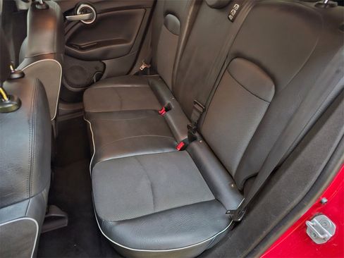 Used 2017 FIAT 500X Trekking image 17