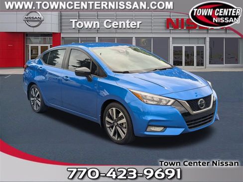 Used 2021 Nissan Versa SR FWD image 1