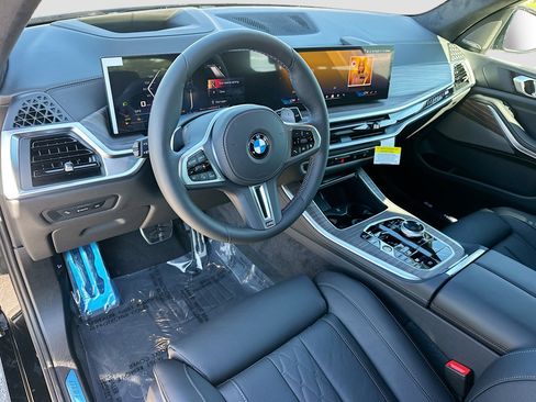 New 2026 BMW X5 M60i image 7
