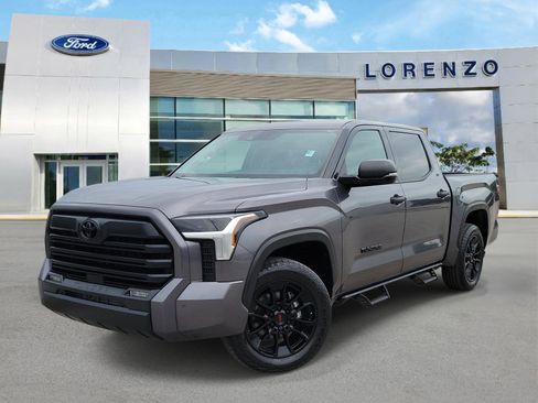 Used 2023 Toyota Tundra SR5 w/ SR5 Convenience Package RWD image 1