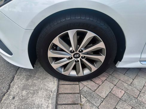Used 2016 Hyundai Sonata Sport w/ Option Group 02 FWD image 45