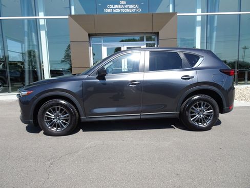Used 2017 MAZDA CX-5 Touring AWD/4WD image 2