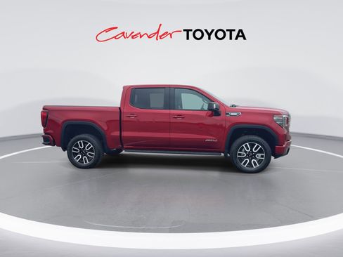 Used 2025 GMC Sierra 1500 AT4 w/ AT4 Premium Package AWD/4WD image 9