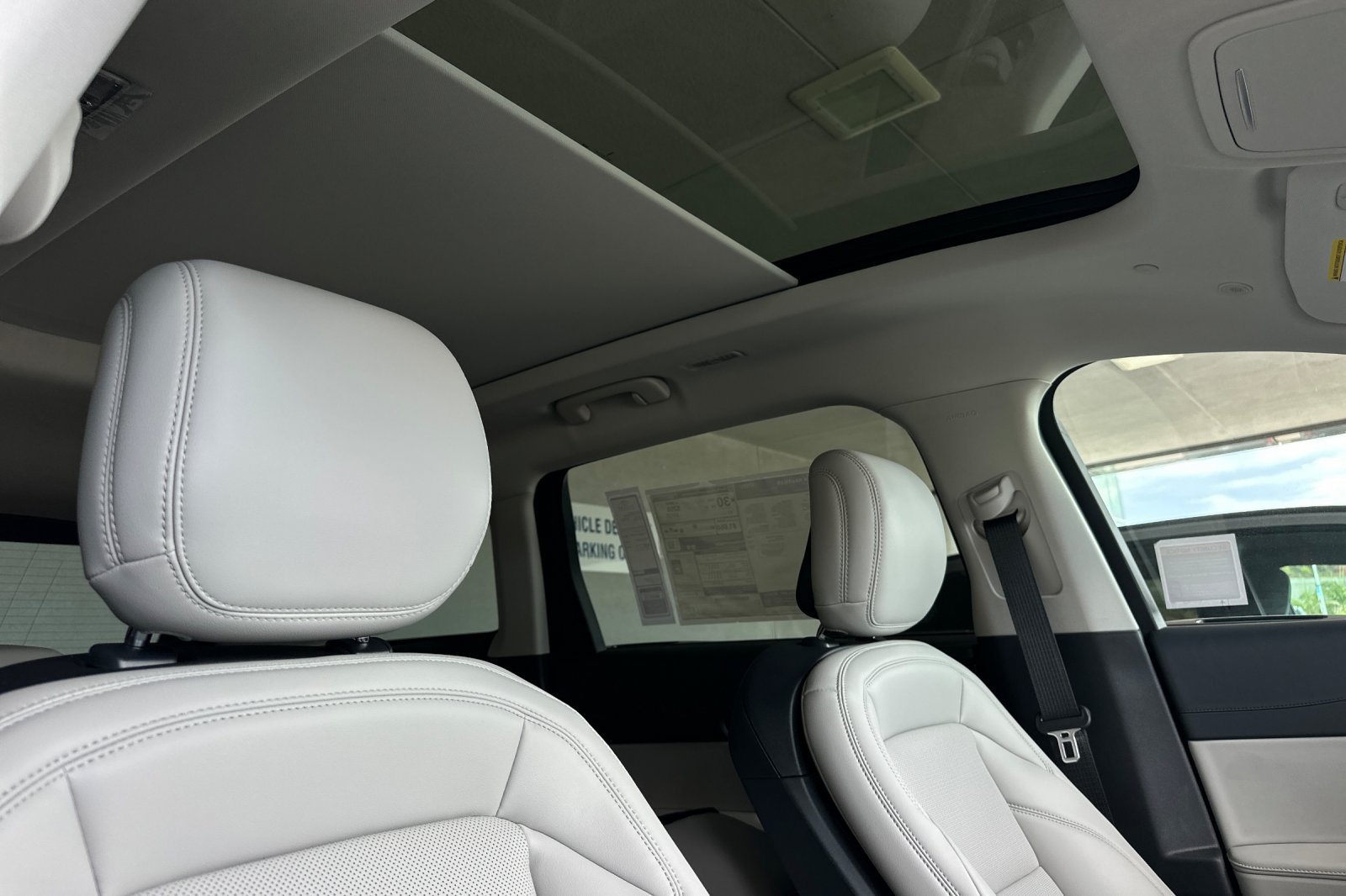 New 2026 Lincoln Nautilus Premier w/ Equipment Group 102A AWD/4WD image 16