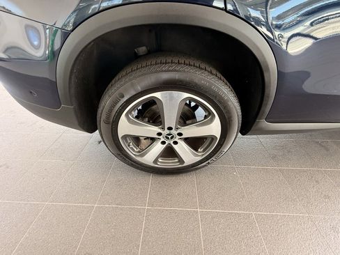 Used 2022 Mercedes-Benz GLC 300 4MATIC w/ Premium Package Lite image 41