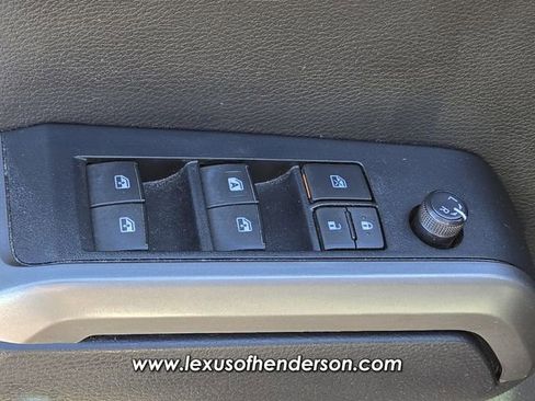 Used 2021 Toyota Tacoma SR5 RWD image 21