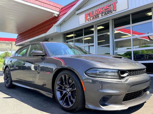 Used 2020 Dodge Charger Scat Pack RWD image 14