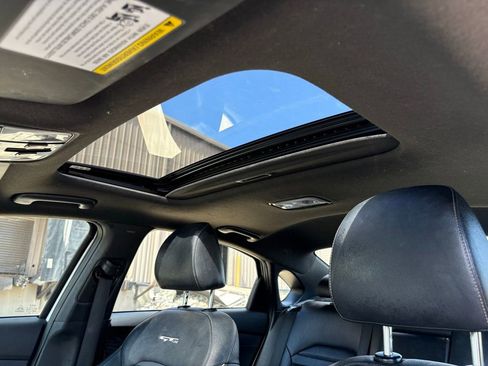 Used 2024 Kia Forte GT-Line w/ GT-Line Premium Package image 22