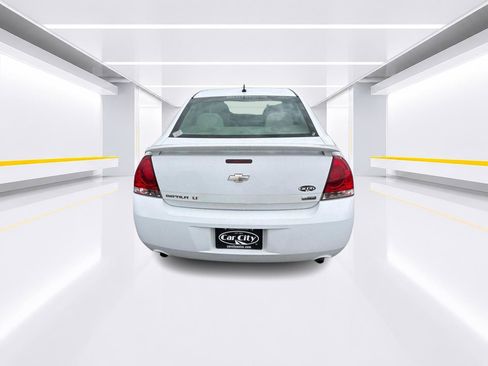 Used 2012 Chevrolet Impala LT w/ LT Sunroof Package FWD image 5