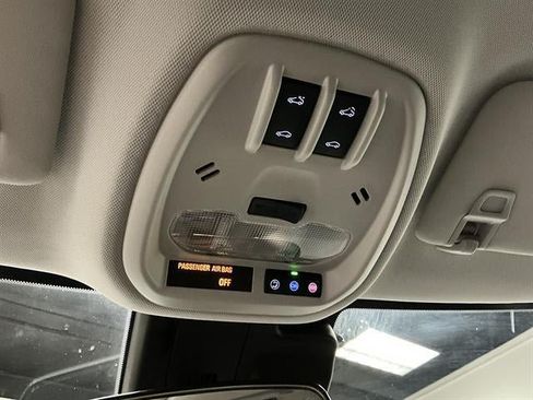 New 2026 Chevrolet Trax LT w/ Sunroof Package FWD image 17