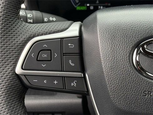 New 2026 Toyota Sienna Limited image 14